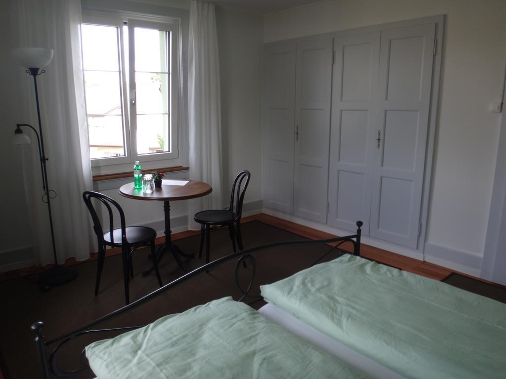 BnB Hopfengrün Langenthal Zimmer foto